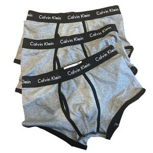 2 Calvin Klein underwear (Male)
